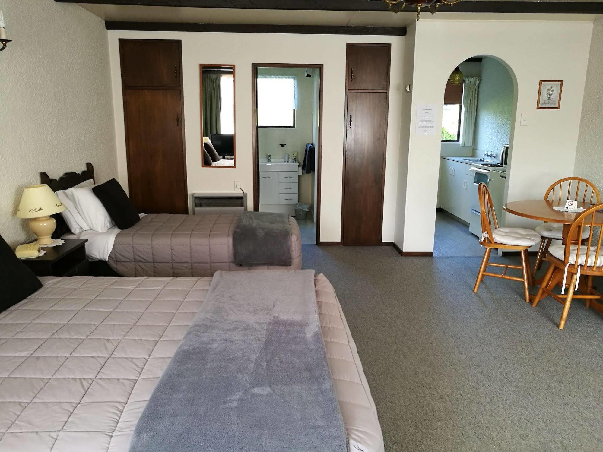 إنفيركارجِِيل Hacienda Motel المظهر الخارجي الصورة